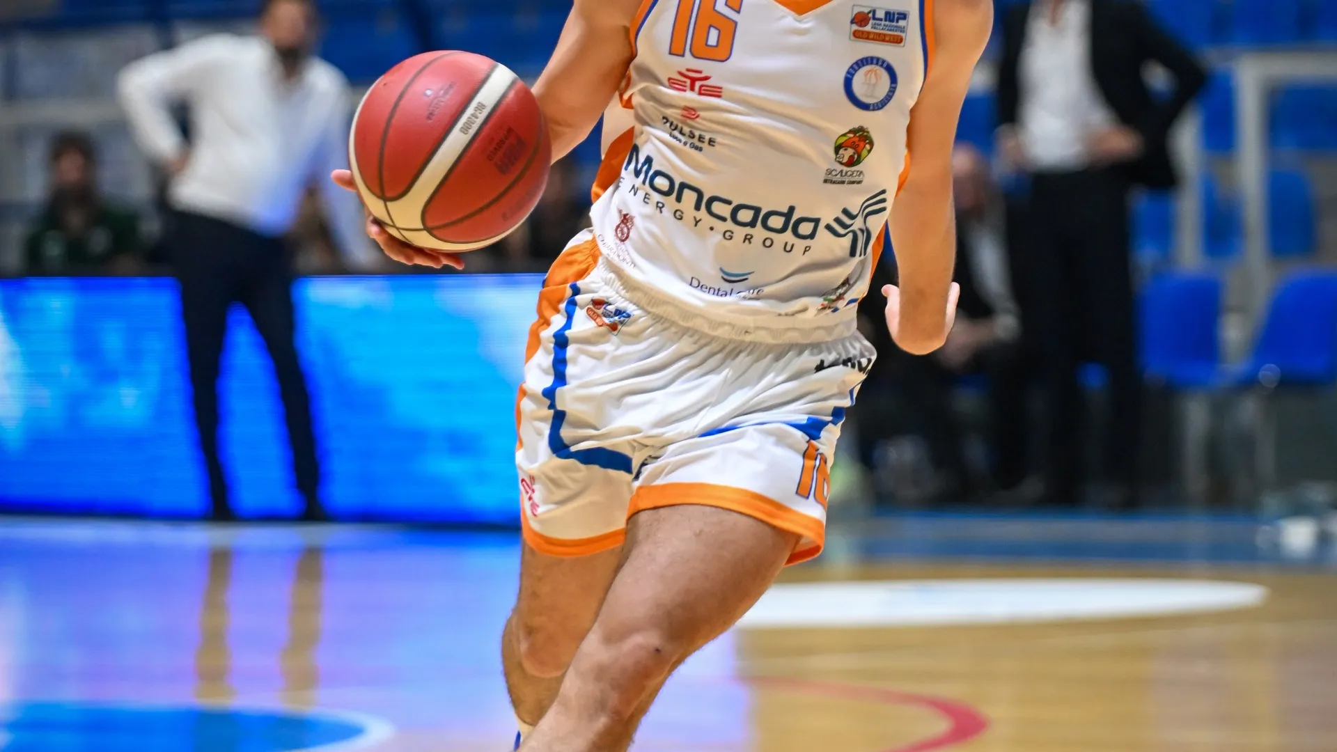 Galleria immagine 14