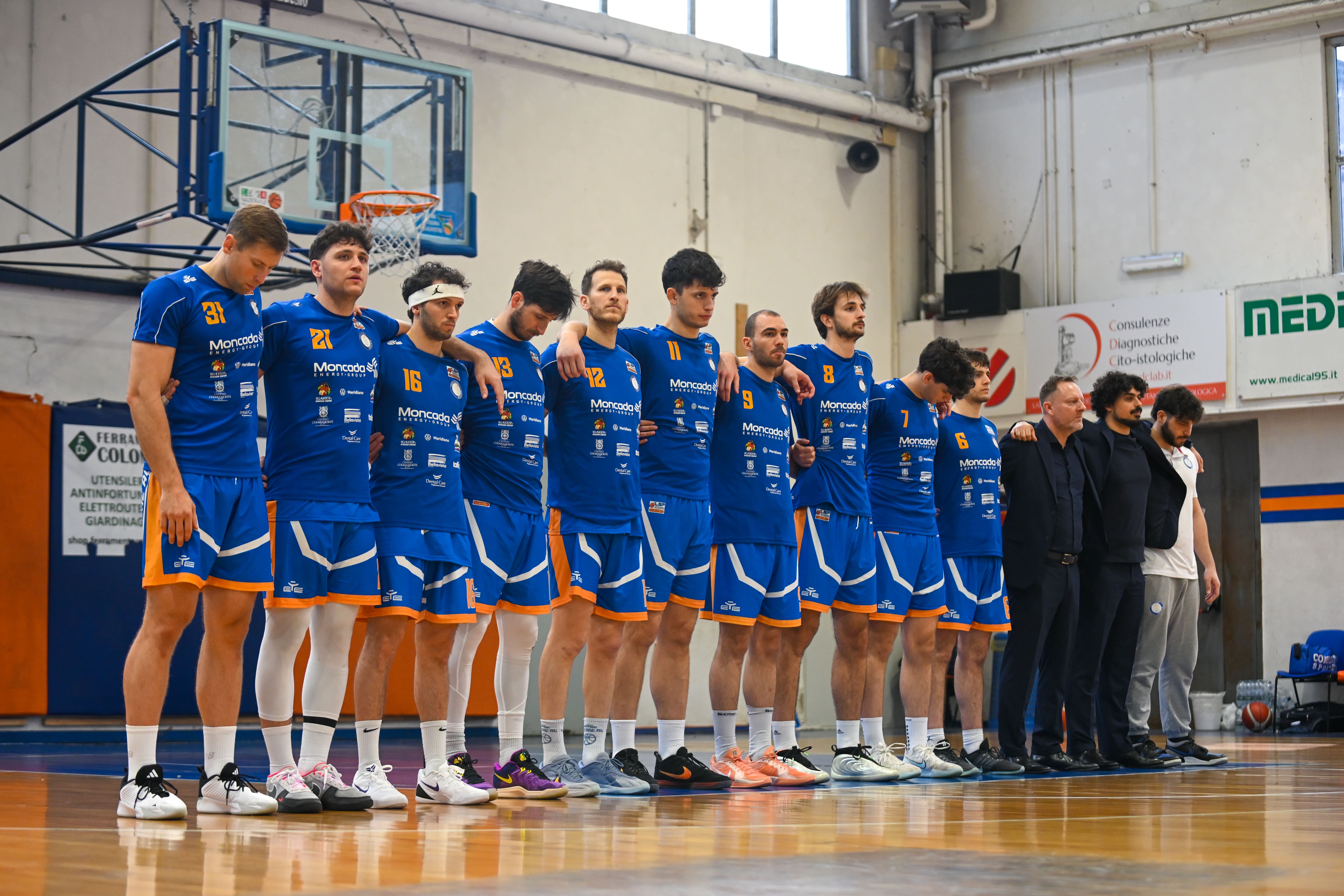 Fortitudo da urlo, vittoria 94–98